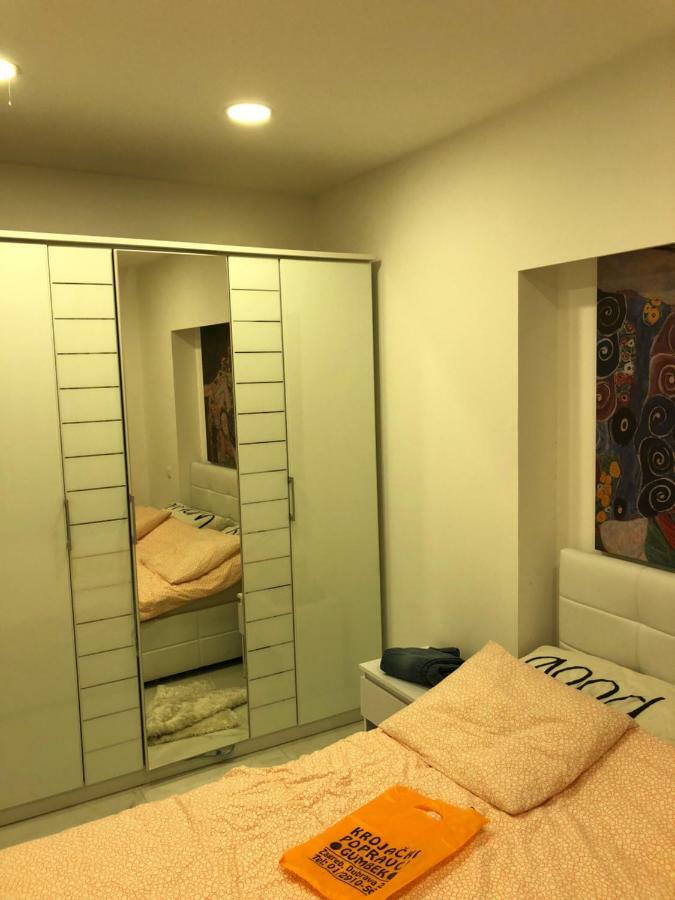 Valerija Apartamento Zagreb Exterior foto